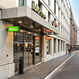 3* מלון Ibis Styles City Center