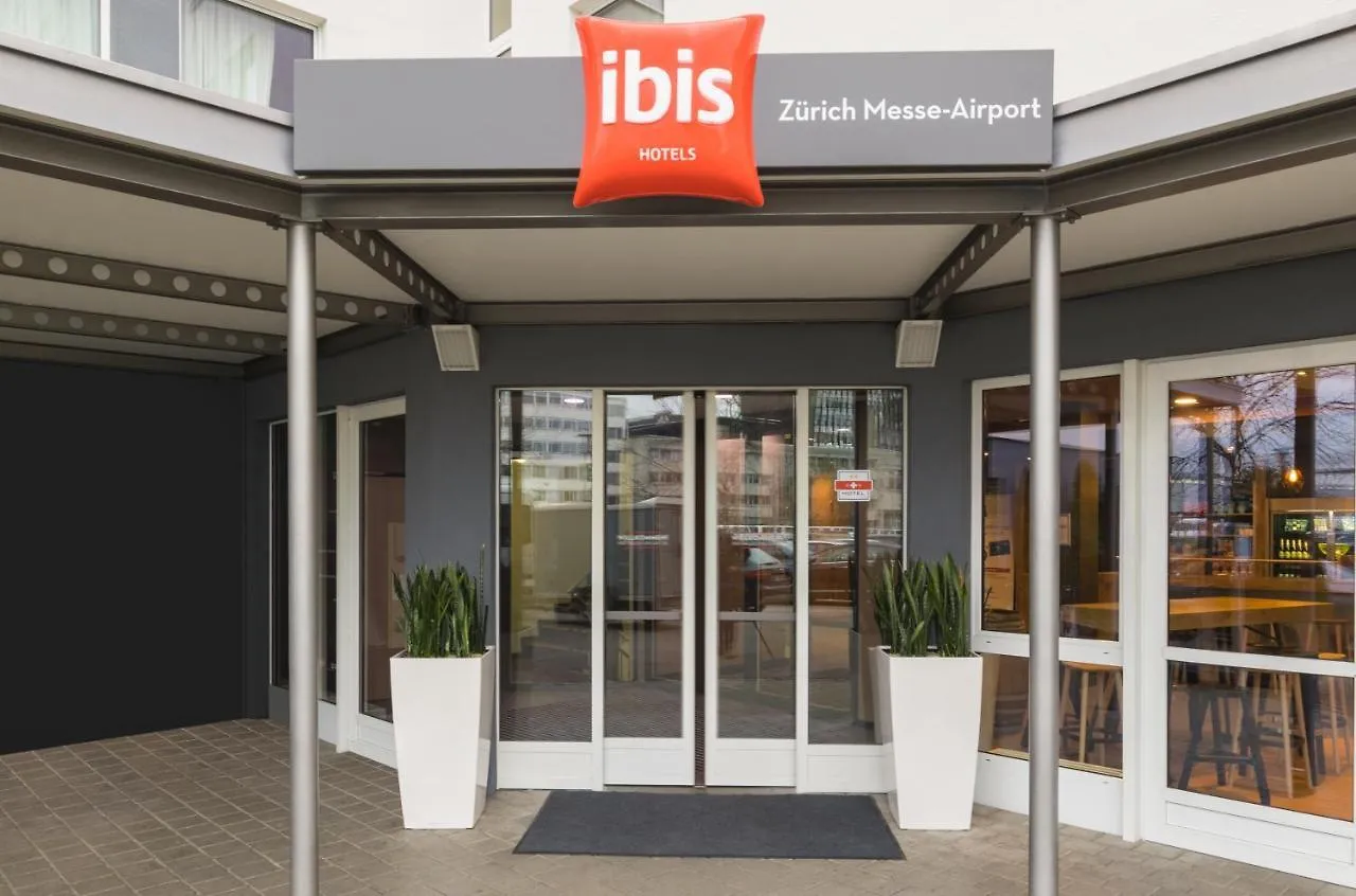 מלון Ibis Zuerich Messe Airport ציריך