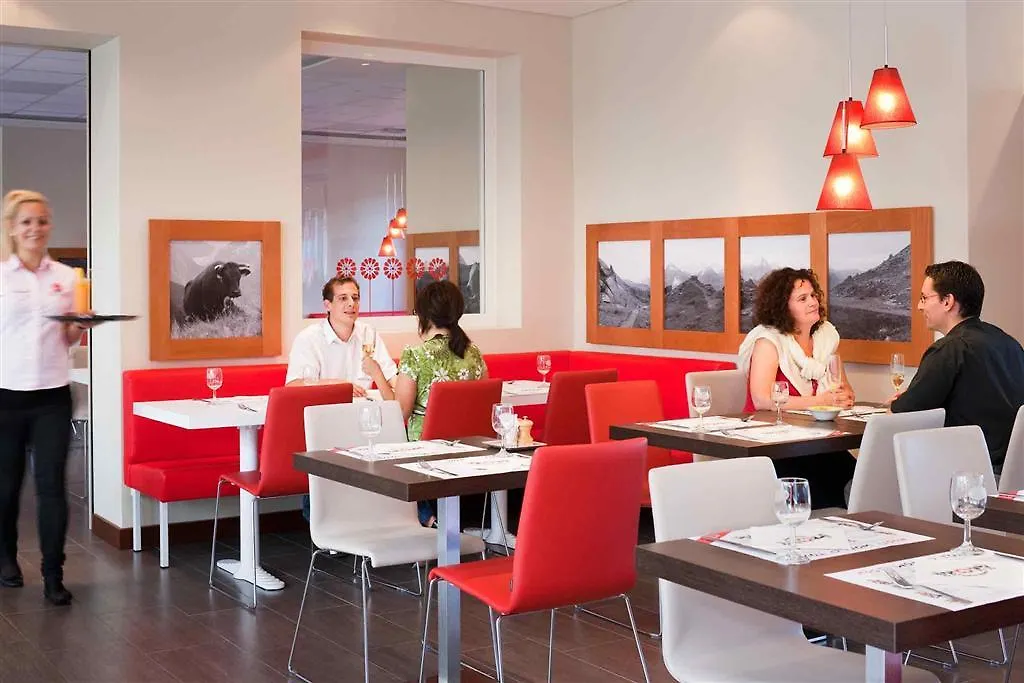 Ibis Zuerich Messe Airport Hotel 3*, Zurique