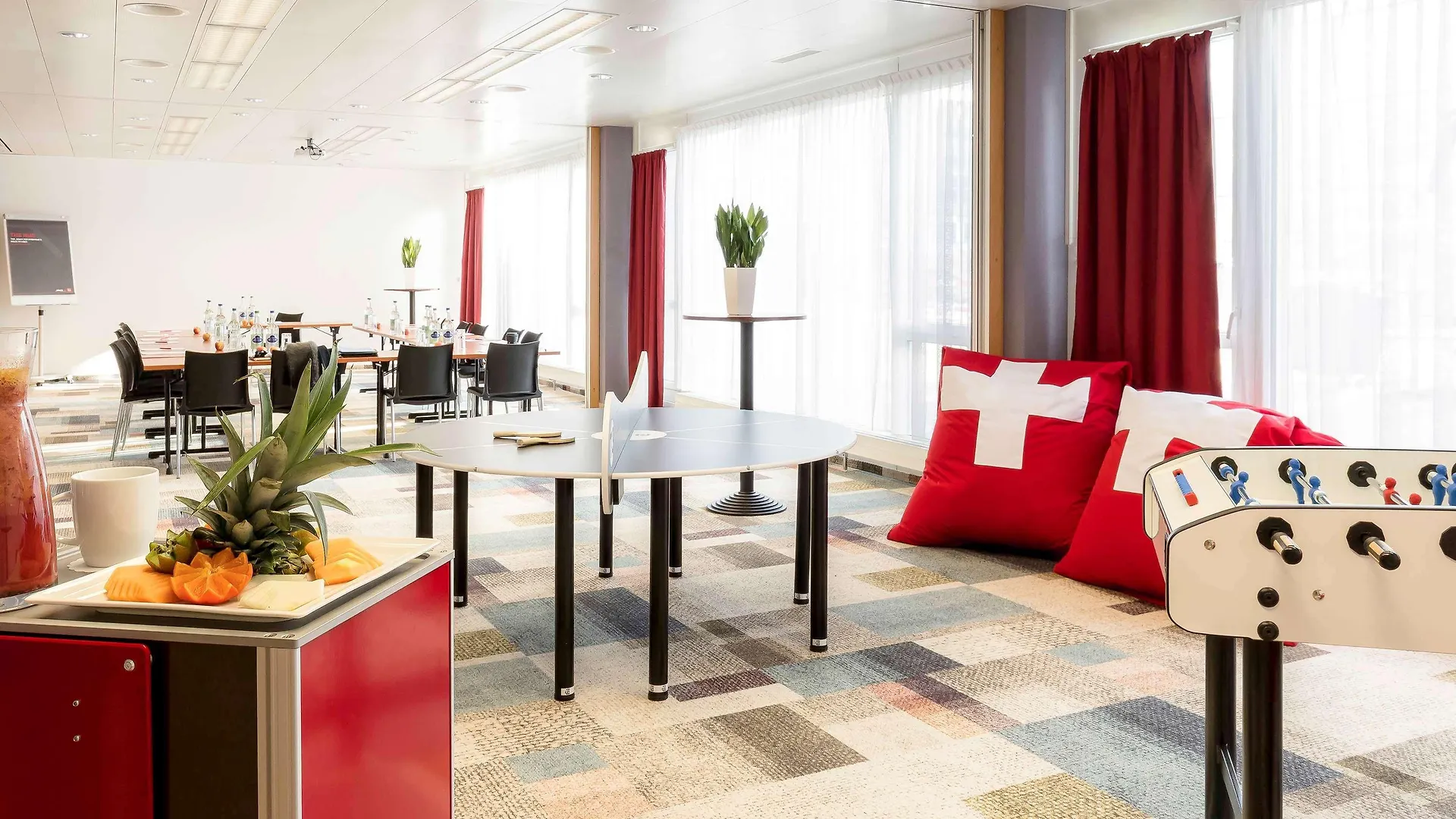 Ibis Zuerich Messe Airport Hotel