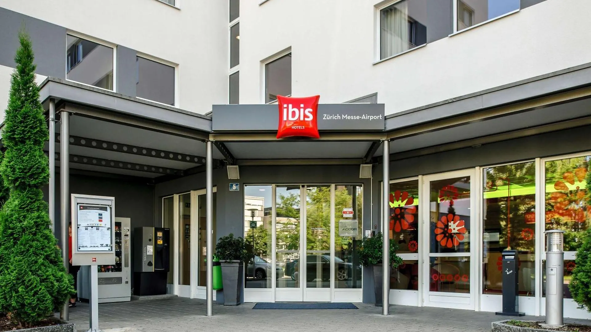 Ibis Zuerich Messe Airport Hotel
