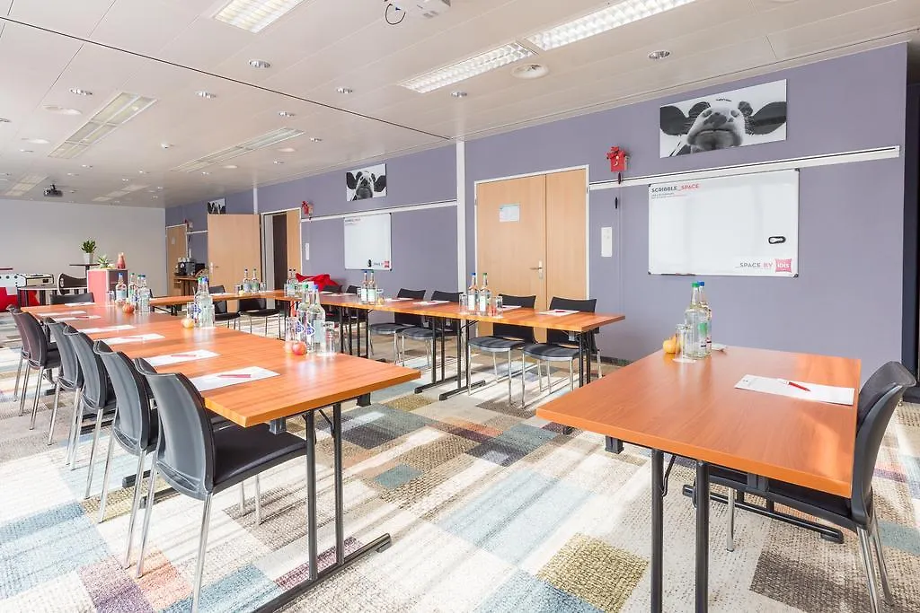 Ibis Zuerich Messe Airport Hotel 3*, Zurique Suíça